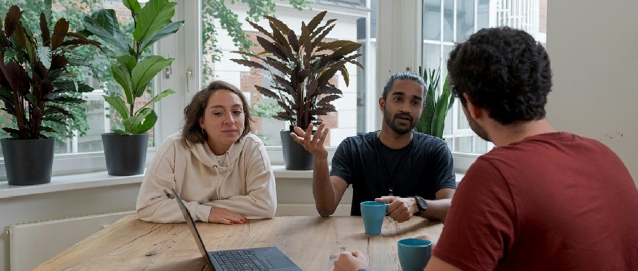 airfocus-DvQIwyafV7A-unsplash Team planning on glass board